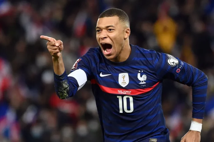 Kylian Mbappe’Refuses to take part in a France Photoshoot’